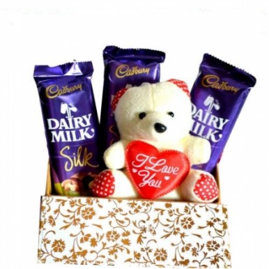 Midiron Valentine's Day Special Gift For Couple (Rose, Card, Chocolate,  Cushion ) Ceramic, Fiber, Paper Gift Box Price in India - Buy Midiron Valentine's  Day Special Gift For Couple (Rose, Card, Chocolate,