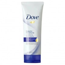 Dove moisture facial cleanser in 150 ml