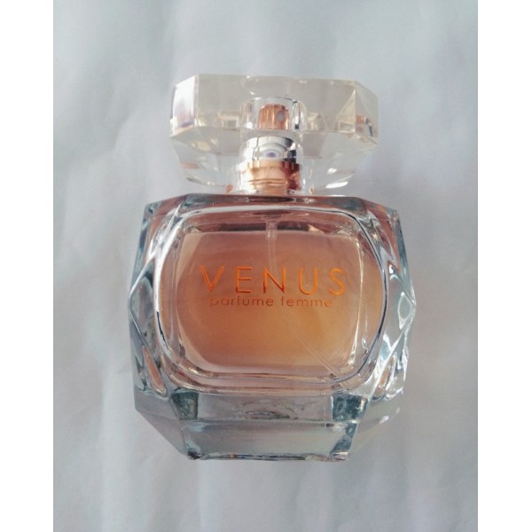 venus perfume price