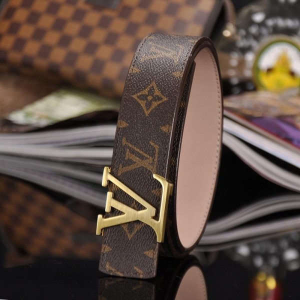 Louis Vuitton Classic Belts for Men for sale